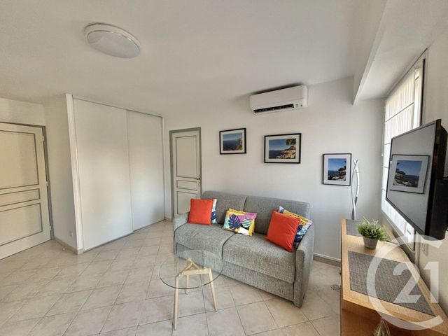 Appartement F2 &agrave; louer - 2 pi&egrave;ces - 33,75 m2 - Menton - 06 - PROVENCE-ALPES-COTE-D-AZUR