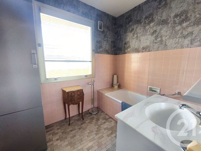 Appartement F1 &agrave; vendre - 1 pi&egrave;ce - 41,10 m2 - Roquebrune Cap Martin - 06 - PROVENCE-ALPES-COTE-D-AZUR