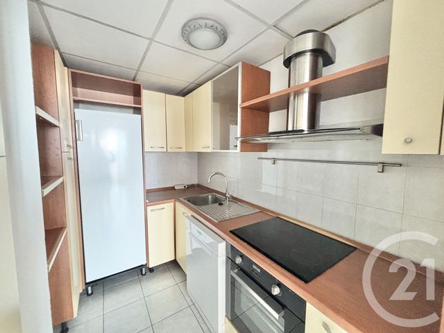 Appartement F3 &agrave; louer - 3 pi&egrave;ces - 60,64 m2 - Menton - 06 - PROVENCE-ALPES-COTE-D-AZUR