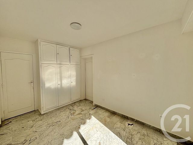 Appartement F2 &agrave; louer - 2 pi&egrave;ces - 48,92 m2 - Roquebrune Cap Martin - 06 - PROVENCE-ALPES-COTE-D-AZUR