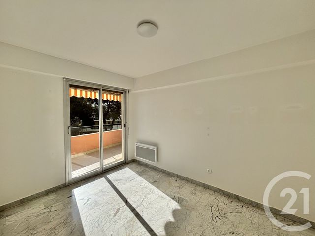 Appartement F2 &agrave; louer - 2 pi&egrave;ces - 48,92 m2 - Roquebrune Cap Martin - 06 - PROVENCE-ALPES-COTE-D-AZUR