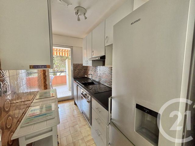 Appartement F2 &agrave; louer - 2 pi&egrave;ces - 48,92 m2 - Roquebrune Cap Martin - 06 - PROVENCE-ALPES-COTE-D-AZUR