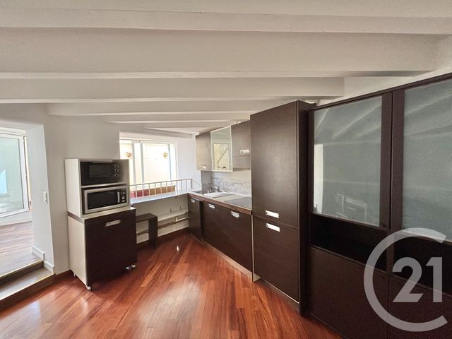 Appartement F3 &agrave; louer - 3 pi&egrave;ces - 71,03 m2 - Menton - 06 - PROVENCE-ALPES-COTE-D-AZUR