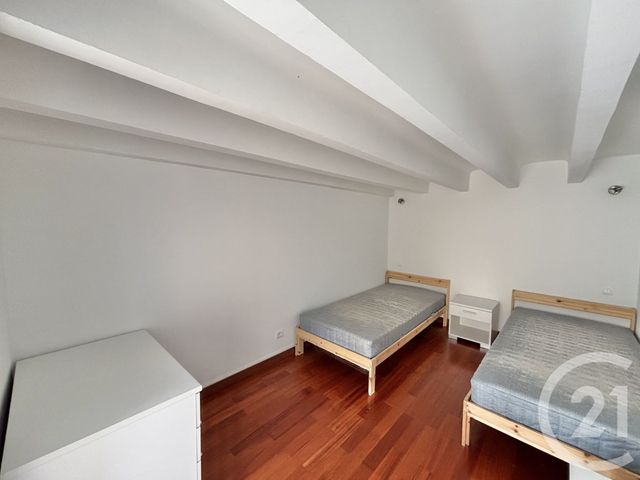 Appartement F3 &agrave; louer - 3 pi&egrave;ces - 71,03 m2 - Menton - 06 - PROVENCE-ALPES-COTE-D-AZUR