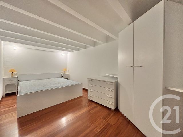 Appartement F3 &agrave; louer - 3 pi&egrave;ces - 71,03 m2 - Menton - 06 - PROVENCE-ALPES-COTE-D-AZUR