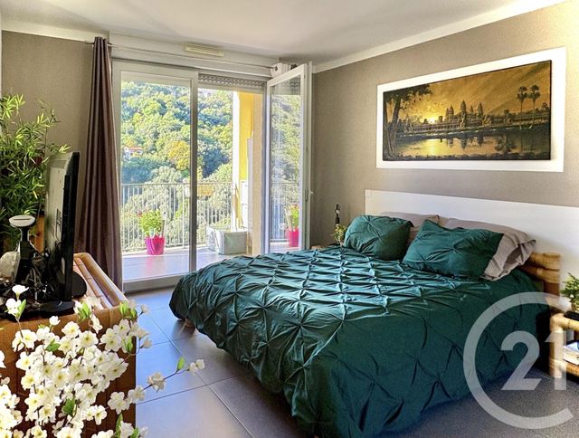 Appartement &agrave; vendre - 4 pi&egrave;ces - 92,32 m2 - Menton - 06 - PROVENCE-ALPES-COTE-D-AZUR