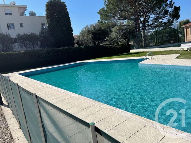 Appartement F2 &agrave; louer - 2 pi&egrave;ces - 45,82 m2 - Roquebrune Cap Martin - 06 - PROVENCE-ALPES-COTE-D-AZUR
