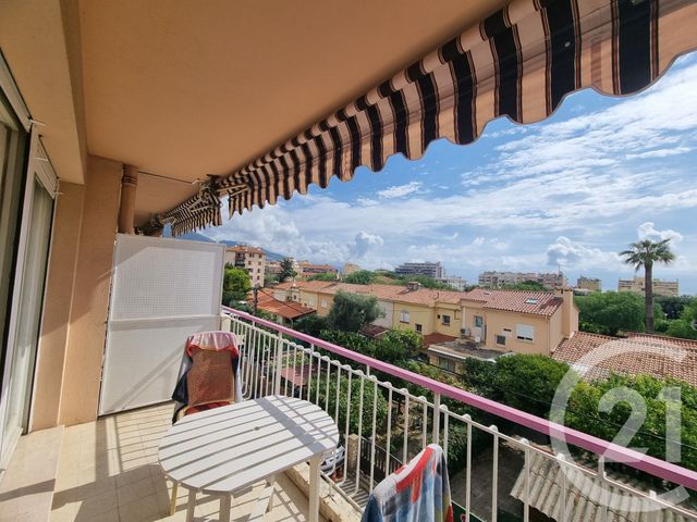 Appartement à vendre ROQUEBRUNE CAP MARTIN