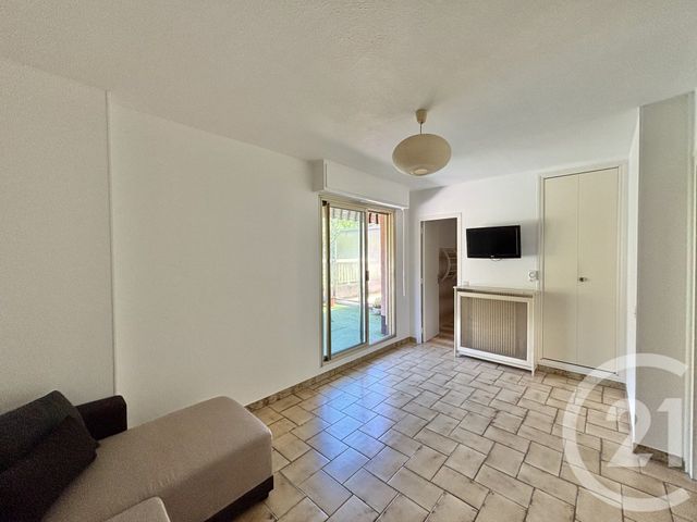 Appartement F1 &agrave; louer - 1 pi&egrave;ce - 25 m2 - Menton - 06 - PROVENCE-ALPES-COTE-D-AZUR