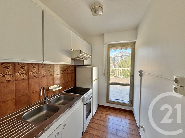 Appartement F1 &agrave; louer - 1 pi&egrave;ce - 25 m2 - Menton - 06 - PROVENCE-ALPES-COTE-D-AZUR