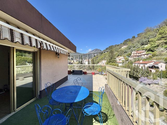 Appartement F1 &agrave; louer - 1 pi&egrave;ce - 25 m2 - Menton - 06 - PROVENCE-ALPES-COTE-D-AZUR