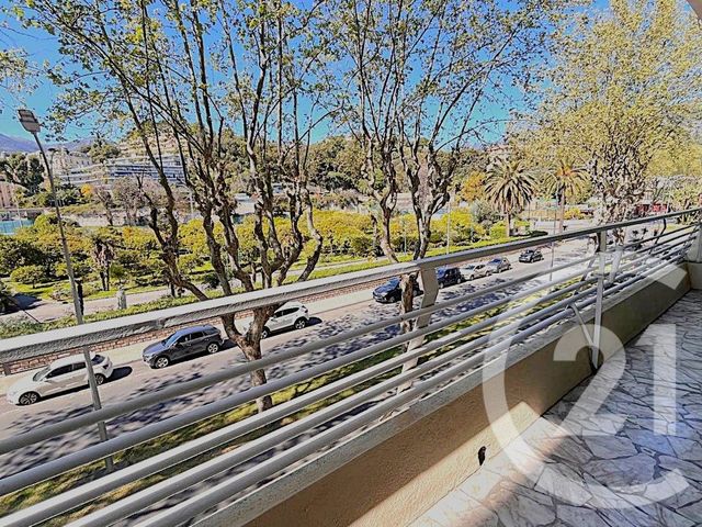 Appartement F2 &agrave; vendre - 2 pi&egrave;ces - 42,72 m2 - Menton - 06 - PROVENCE-ALPES-COTE-D-AZUR