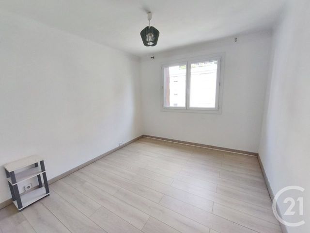 Appartement F2 &agrave; louer - 2 pi&egrave;ces - 46,90 m2 - Nice - 06 - PROVENCE-ALPES-COTE-D-AZUR