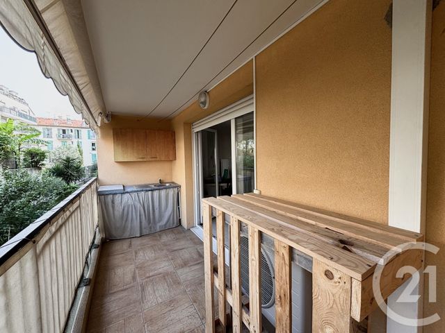 Appartement F3 &agrave; louer - 3 pi&egrave;ces - 61,44 m2 - Nice - 06 - PROVENCE-ALPES-COTE-D-AZUR