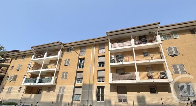 Appartement F3 &agrave; louer - 3 pi&egrave;ces - 61,44 m2 - Nice - 06 - PROVENCE-ALPES-COTE-D-AZUR
