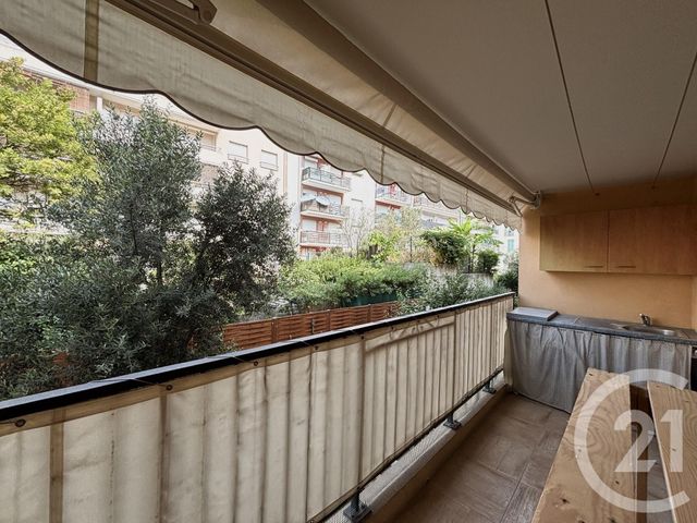 Appartement F3 &agrave; louer - 3 pi&egrave;ces - 61,44 m2 - Nice - 06 - PROVENCE-ALPES-COTE-D-AZUR