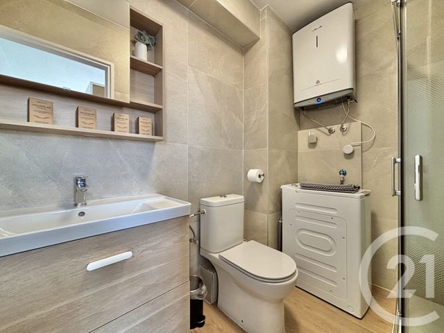 Appartement F2 &agrave; louer - 2 pi&egrave;ces - 31,04 m2 - Roquebrune Cap Martin - 06 - PROVENCE-ALPES-COTE-D-AZUR