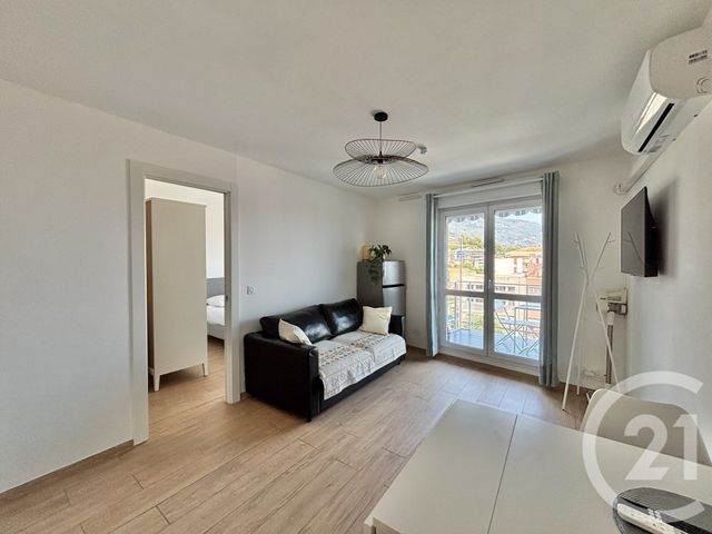 Appartement F2 &agrave; louer - 2 pi&egrave;ces - 31,04 m2 - Roquebrune Cap Martin - 06 - PROVENCE-ALPES-COTE-D-AZUR