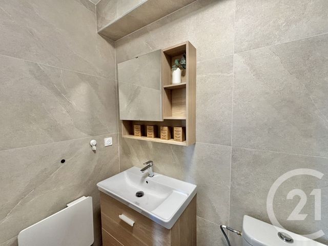 Appartement F2 &agrave; louer - 2 pi&egrave;ces - 31,04 m2 - Roquebrune Cap Martin - 06 - PROVENCE-ALPES-COTE-D-AZUR