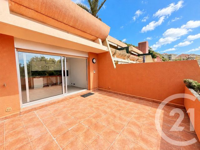 Appartement Studio &agrave; louer - 1 pi&egrave;ce - 30,37 m2 - La Turbie - 06 - PROVENCE-ALPES-COTE-D-AZUR