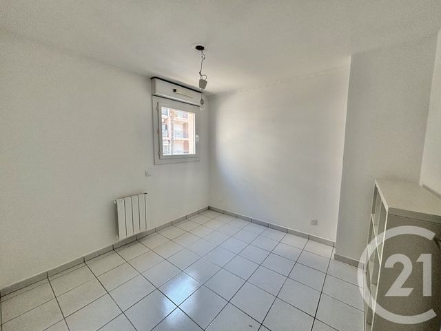 Appartement F2 &agrave; louer - 2 pi&egrave;ces - 36,89 m2 - Roquebrune Cap Martin - 06 - PROVENCE-ALPES-COTE-D-AZUR