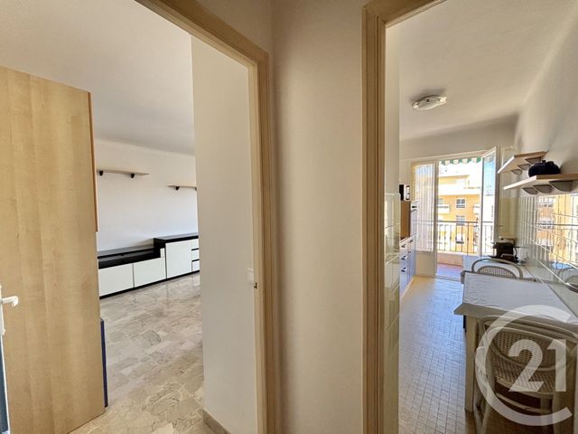Appartement F1 &agrave; louer - 1 pi&egrave;ce - 37,68 m2 - Roquebrune Cap Martin - 06 - PROVENCE-ALPES-COTE-D-AZUR