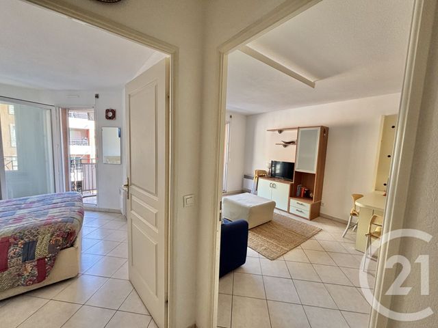 Appartement F2 &agrave; louer - 2 pi&egrave;ces - 38,65 m2 - Roquebrune Cap Martin - 06 - PROVENCE-ALPES-COTE-D-AZUR