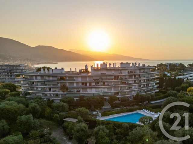 Appartement F4 &agrave; vendre - 4 pi&egrave;ces - 126,70 m2 - Roquebrune Cap Martin - 06 - PROVENCE-ALPES-COTE-D-AZUR
