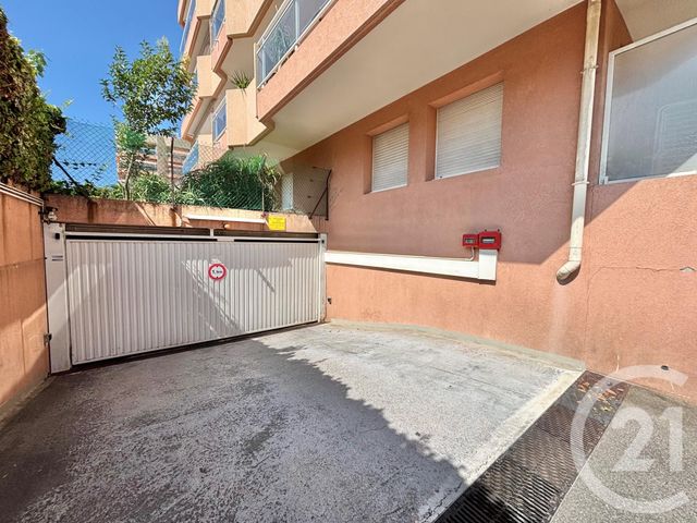 Parking &agrave; louer - 12 m2 - Roquebrune Cap Martin - 06 - PROVENCE-ALPES-COTE-D-AZUR