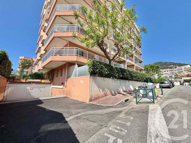 Parking &agrave; louer - 12 m2 - Roquebrune Cap Martin - 06 - PROVENCE-ALPES-COTE-D-AZUR