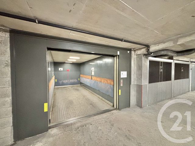 Parking &agrave; louer - 13,59 m2 - Roquebrune Cap Martin - 06 - PROVENCE-ALPES-COTE-D-AZUR