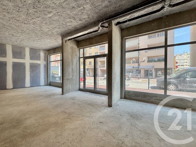 Local commercial à louer - 80.0 m2 - 06 - Alpes-Maritimes