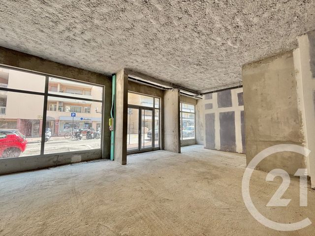 Local commercial à louer - 80.0 m2 - 06 - Alpes-Maritimes