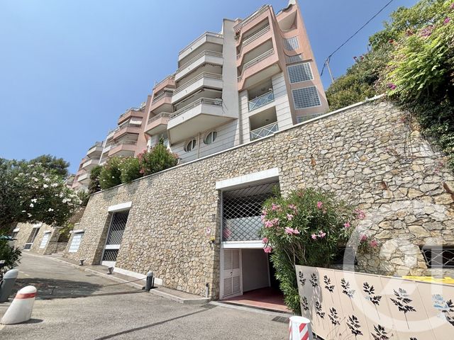 Appartement F2 &agrave; louer - 2 pi&egrave;ces - 45,44 m2 - Roquebrune Cap Martin - 06 - PROVENCE-ALPES-COTE-D-AZUR