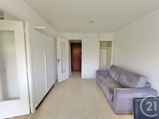 Appartement F1 &agrave; louer - 1 pi&egrave;ce - 26,34 m2 - Roquebrune Cap Martin - 06 - PROVENCE-ALPES-COTE-D-AZUR