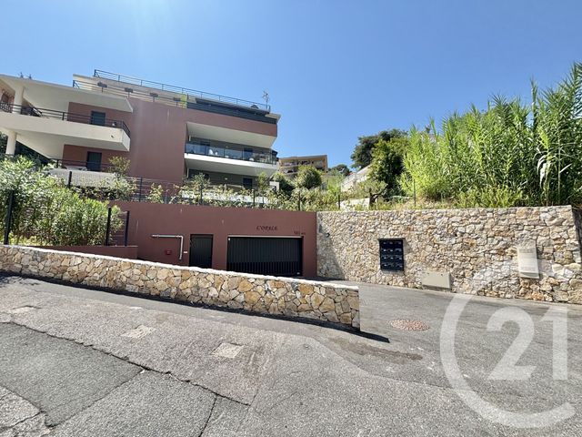 Appartement F3 &agrave; louer - 3 pi&egrave;ces - 55,21 m2 - Roquebrune Cap Martin - 06 - PROVENCE-ALPES-COTE-D-AZUR