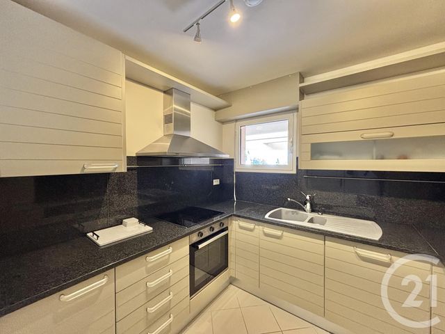 Appartement F2 &agrave; louer - 2 pi&egrave;ces - 57,04 m2 - Beausoleil - 06 - PROVENCE-ALPES-COTE-D-AZUR