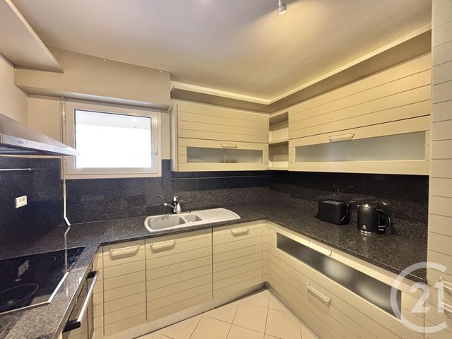 Appartement F2 &agrave; louer - 2 pi&egrave;ces - 57,04 m2 - Beausoleil - 06 - PROVENCE-ALPES-COTE-D-AZUR