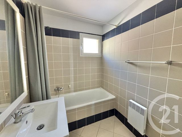 Appartement F2 &agrave; louer - 2 pi&egrave;ces - 57,04 m2 - Beausoleil - 06 - PROVENCE-ALPES-COTE-D-AZUR