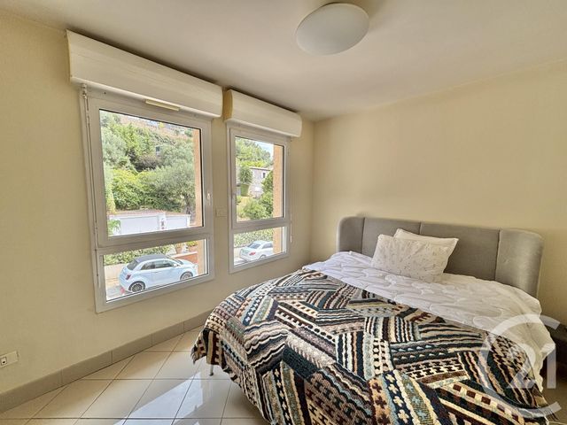 Appartement F2 &agrave; louer - 2 pi&egrave;ces - 57,04 m2 - Beausoleil - 06 - PROVENCE-ALPES-COTE-D-AZUR
