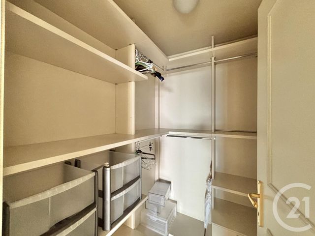 Appartement F2 &agrave; louer - 2 pi&egrave;ces - 57,04 m2 - Beausoleil - 06 - PROVENCE-ALPES-COTE-D-AZUR