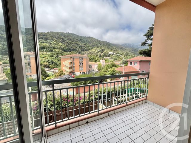 Appartement F2 &agrave; louer - 2 pi&egrave;ces - 41,66 m2 - Menton - 06 - PROVENCE-ALPES-COTE-D-AZUR