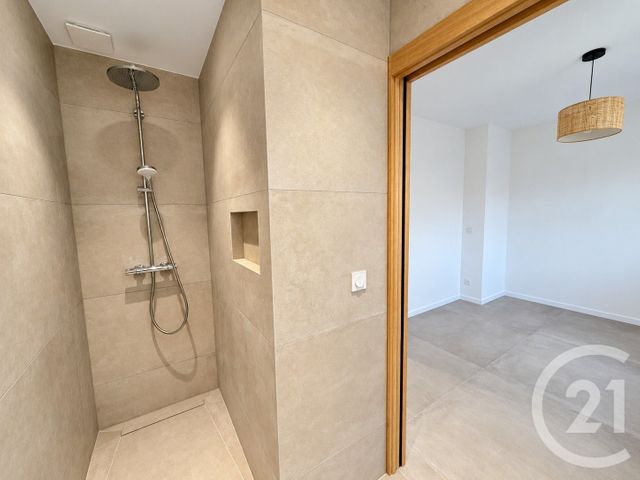 Appartement F3 &agrave; vendre - 3 pi&egrave;ces - 81,42 m2 - Roquebrune Cap Martin - 06 - PROVENCE-ALPES-COTE-D-AZUR