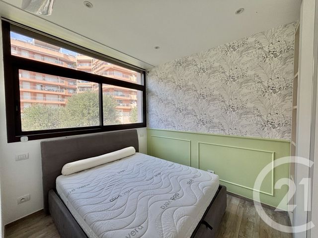 Appartement F2 &agrave; louer - 2 pi&egrave;ces - 42,79 m2 - Roquebrune Cap Martin - 06 - PROVENCE-ALPES-COTE-D-AZUR