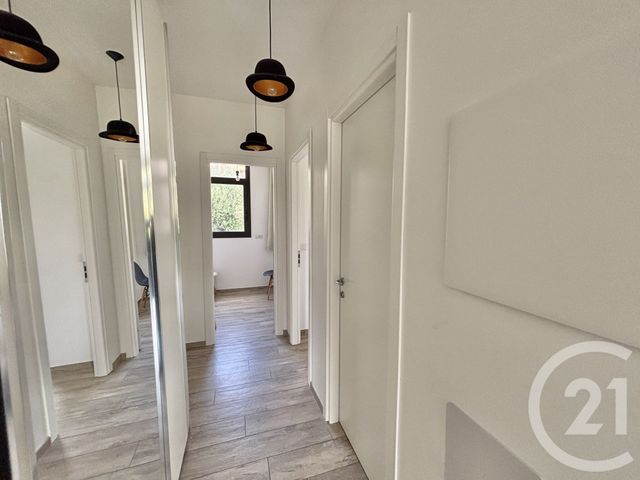 Appartement F2 &agrave; louer - 2 pi&egrave;ces - 42,79 m2 - Roquebrune Cap Martin - 06 - PROVENCE-ALPES-COTE-D-AZUR