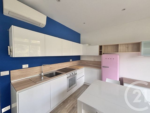 Appartement F2 &agrave; louer - 2 pi&egrave;ces - 42,79 m2 - Roquebrune Cap Martin - 06 - PROVENCE-ALPES-COTE-D-AZUR