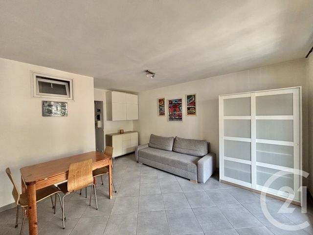 Appartement F2 bis &agrave; louer - 2 pi&egrave;ces - 47,59 m2 - Menton - 06 - PROVENCE-ALPES-COTE-D-AZUR