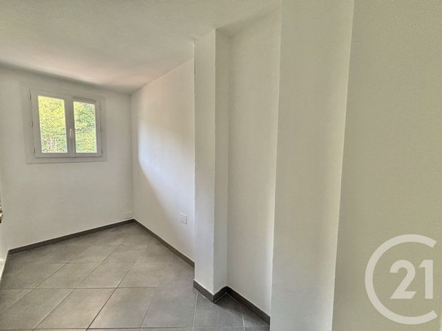 Appartement F2 bis &agrave; louer - 2 pi&egrave;ces - 47,59 m2 - Menton - 06 - PROVENCE-ALPES-COTE-D-AZUR