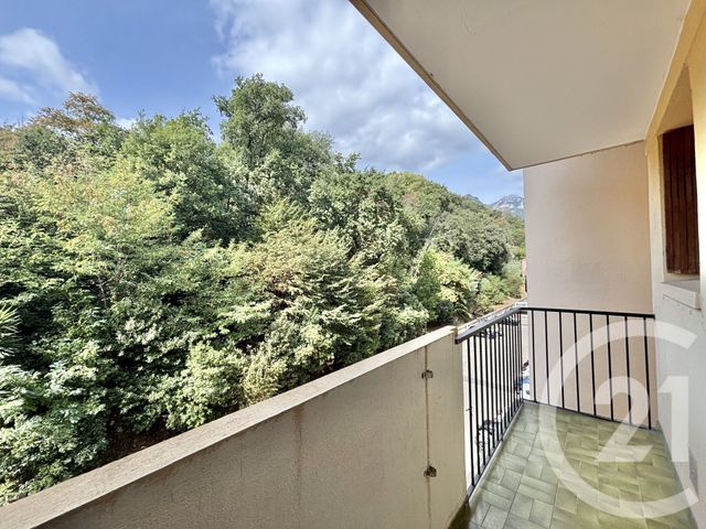 Appartement F2 bis &agrave; louer - 2 pi&egrave;ces - 47,59 m2 - Menton - 06 - PROVENCE-ALPES-COTE-D-AZUR