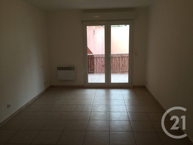 Appartement F2 &agrave; louer - 2 pi&egrave;ces - 36,86 m2 - Roquebrune Cap Martin - 06 - PROVENCE-ALPES-COTE-D-AZUR